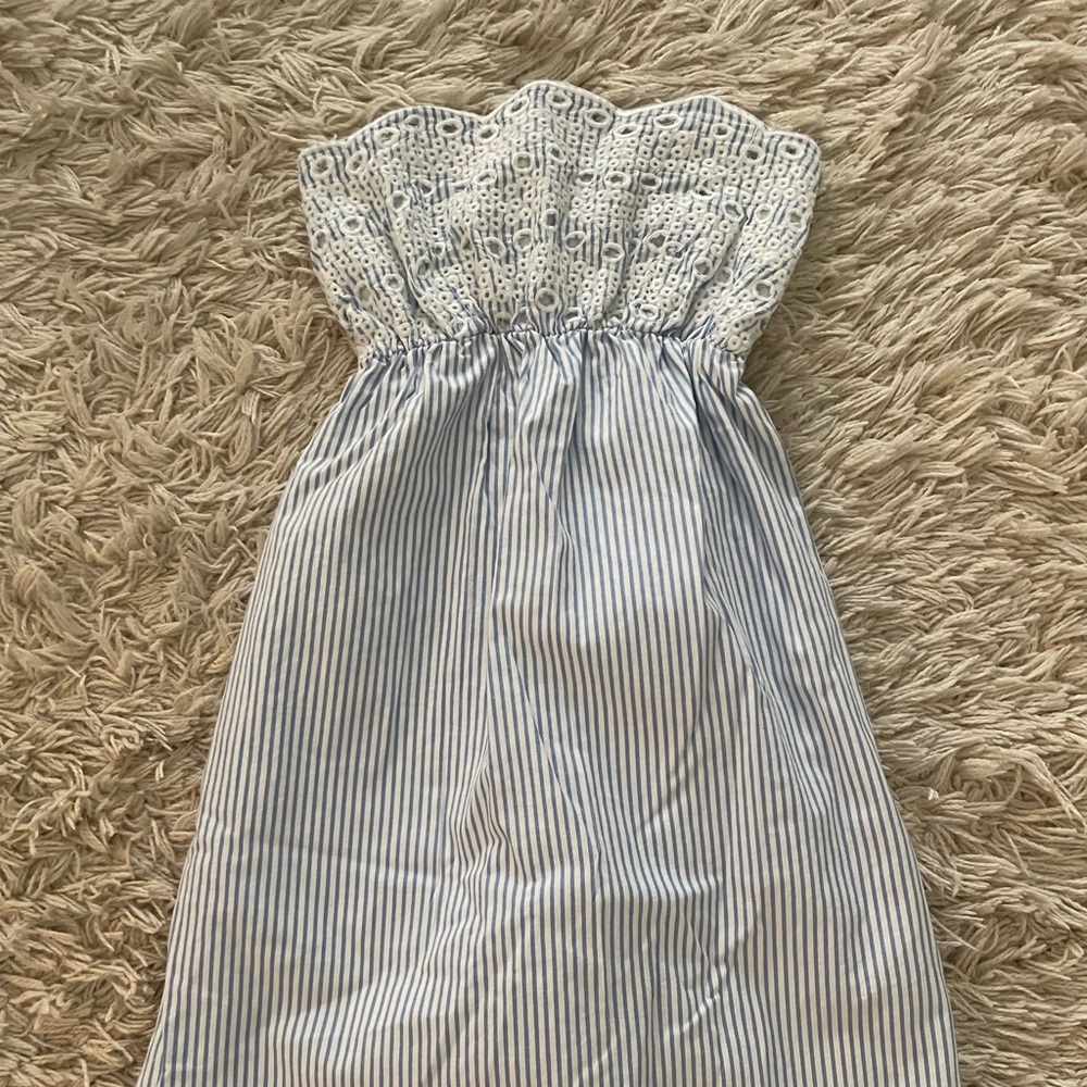 BLUE AND WHITE strapless dress